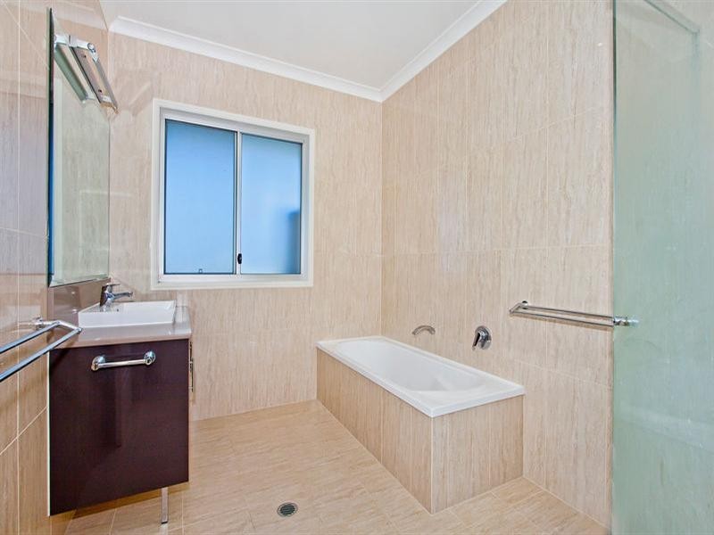 32 Sunnycrest Drive, Terranora NSW 2486