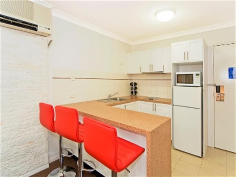 326/99 GRIFFITH Street, Coolangatta QLD 4225