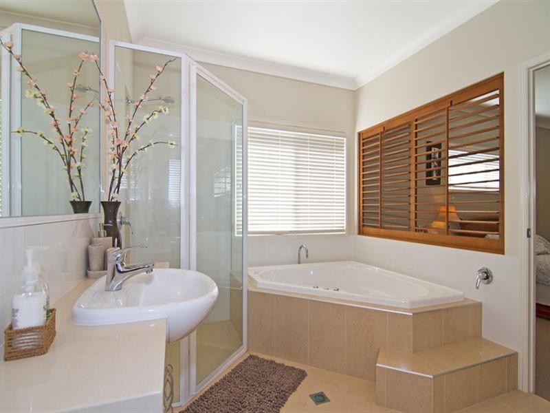 15 Aeolus Lane, Casuarina NSW 2487