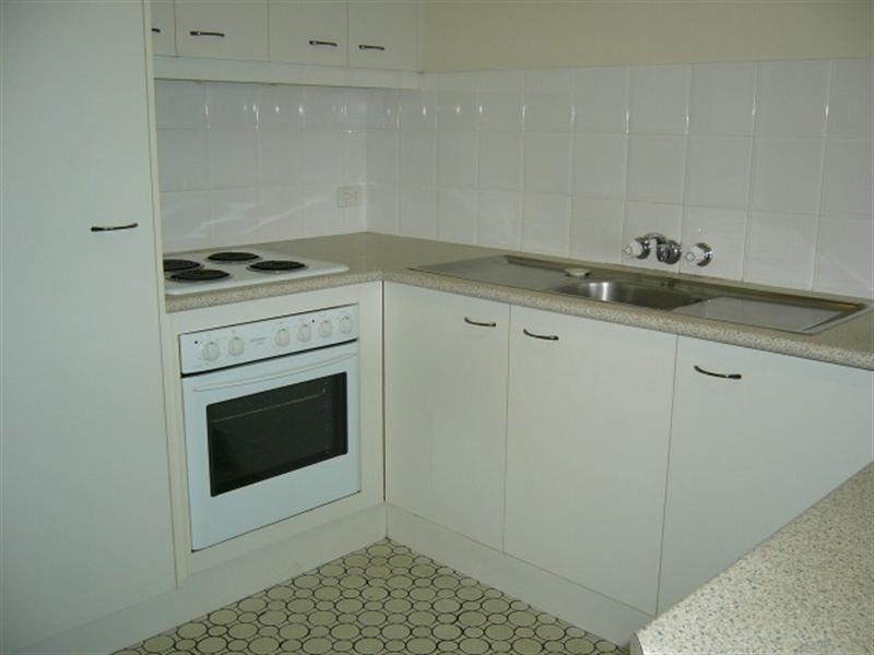 3/27 GOLDEN FOUR Drive, Kirra QLD 4225