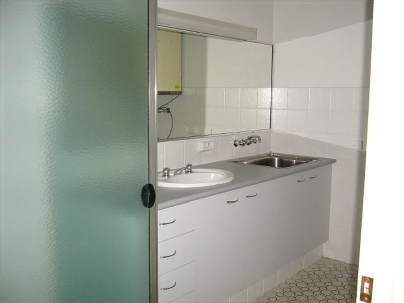 3/27 GOLDEN FOUR Drive, Kirra QLD 4225