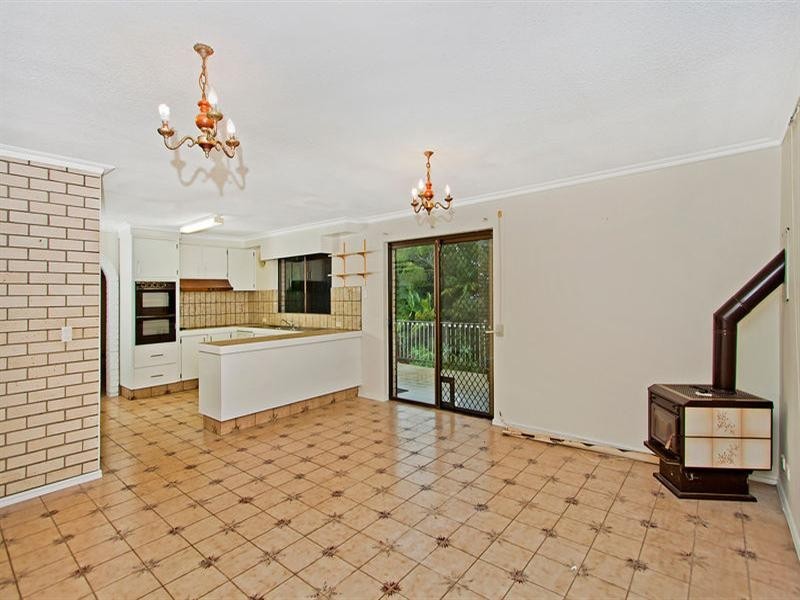 92 Garrick Street, Coolangatta QLD 4225