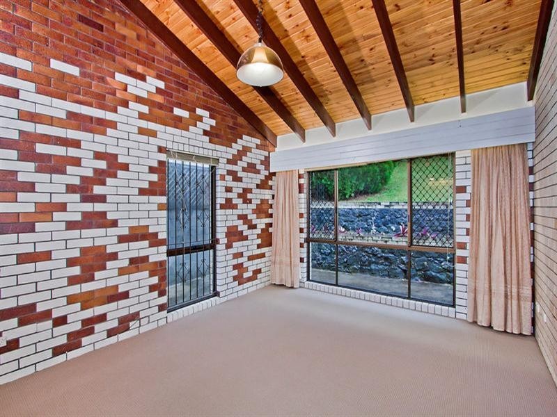 92 Garrick Street, Coolangatta QLD 4225