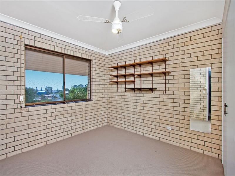 92 Garrick Street, Coolangatta QLD 4225