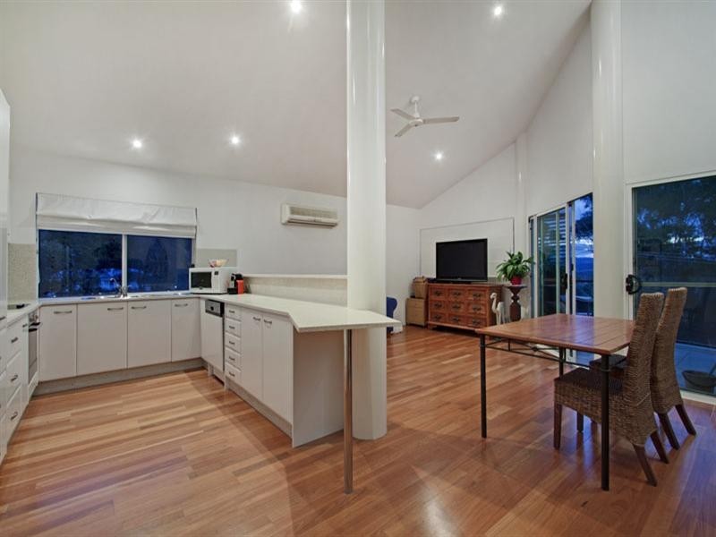 9/50 Rutledge Street, Coolangatta QLD 4225