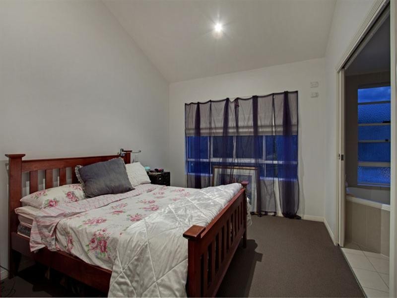 9/50 Rutledge Street, Coolangatta QLD 4225