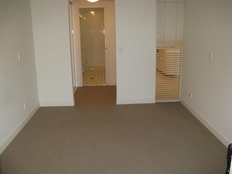 204/3 McLean Street, Coolangatta QLD 4225