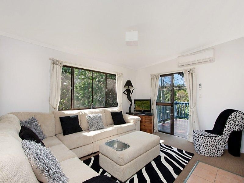 46 Wardrop St (cnr of Holland st), Murwillumbah NSW 2484