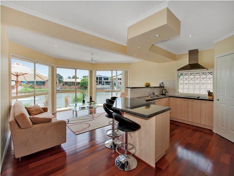 18 Bosun Boulevard, Banora Point NSW 2486