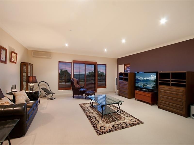 4 Highland Drive, Terranora NSW 2486