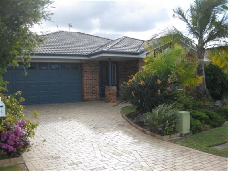 45 WINDERS Place, Banora Point NSW 2486