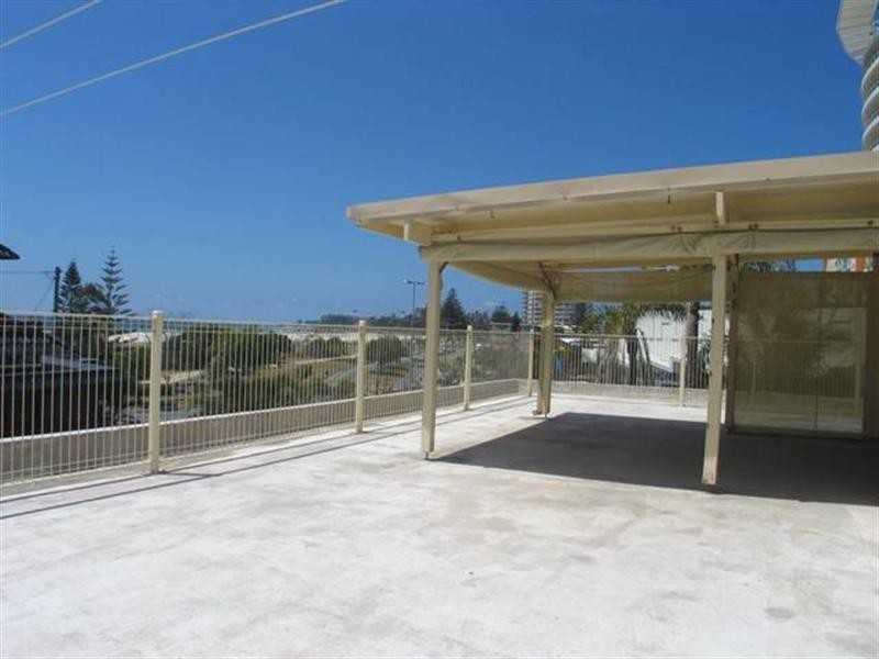 4/27 GOLDEN FOUR Drive, Kirra QLD 4225