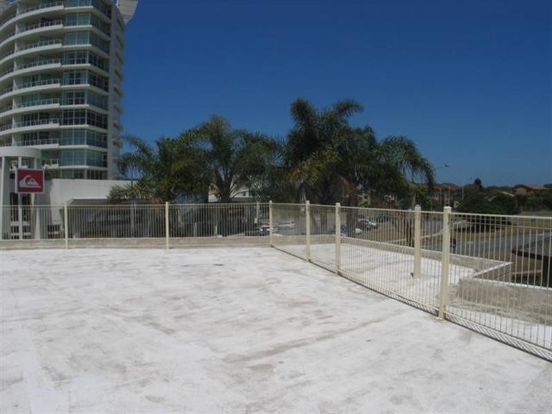 4/27 GOLDEN FOUR Drive, Kirra QLD 4225