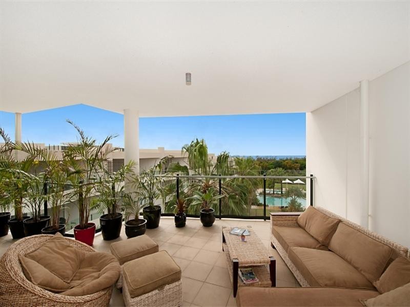 107/685-707 Casuarina Way, Casuarina NSW 2487