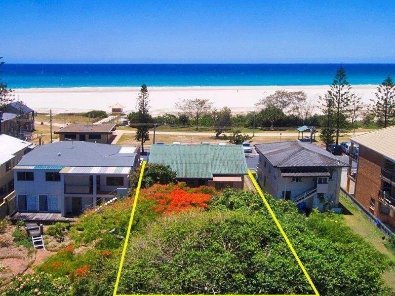 28 Pacific Parade, Bilinga QLD 4225