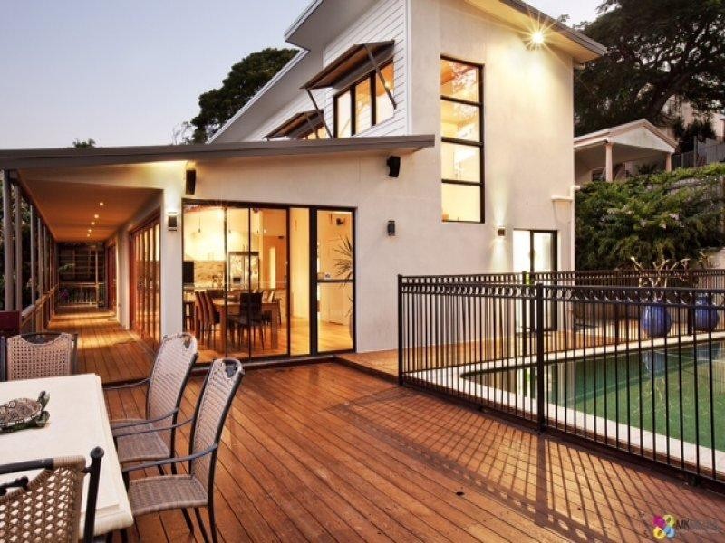 21 Upper Ballow Street, Coolangatta QLD 4225