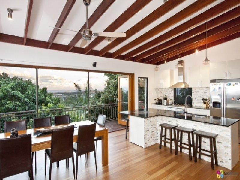 21 Upper Ballow Street, Coolangatta QLD 4225