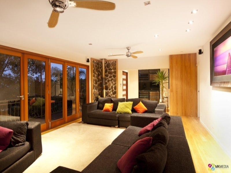 21 Upper Ballow Street, Coolangatta QLD 4225