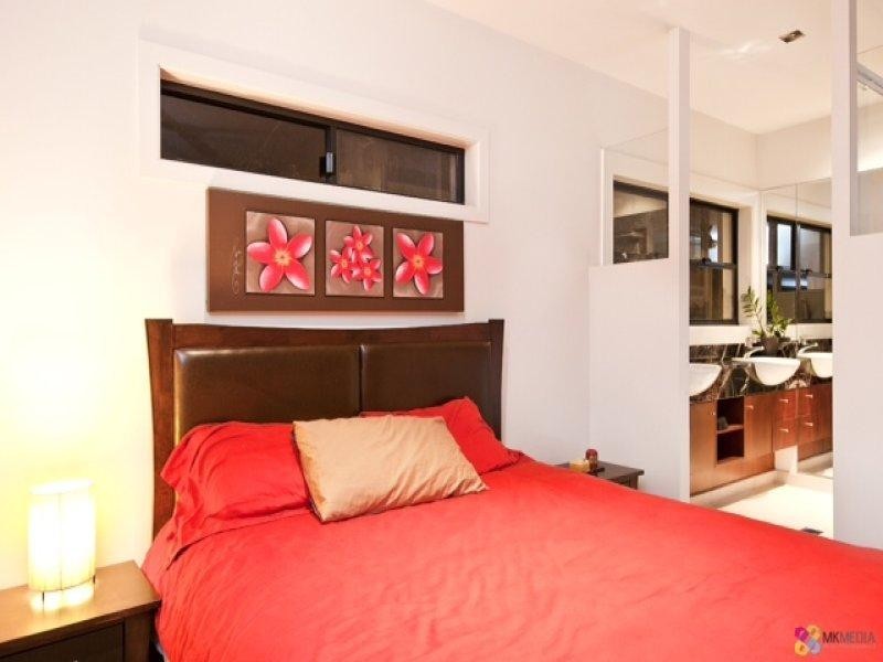 21 Upper Ballow Street, Coolangatta QLD 4225