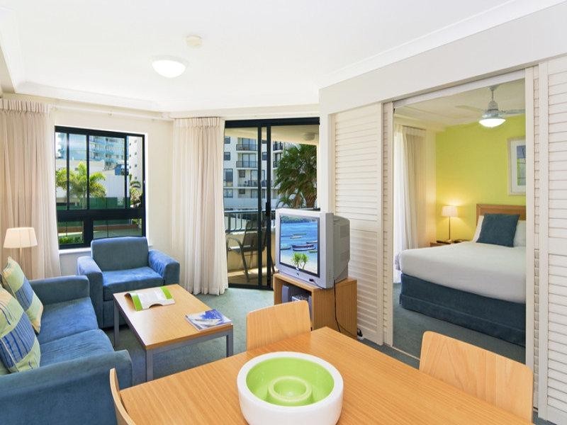 214/99 Griffith Street (Calypso Plaza Resort), Coolangatta QLD 4225