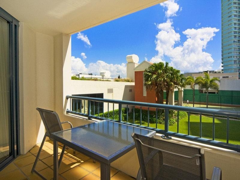 214/99 Griffith Street (Calypso Plaza Resort), Coolangatta QLD 4225