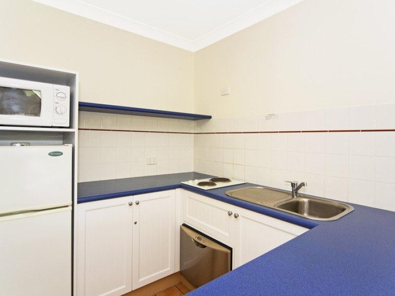 214/99 Griffith Street (Calypso Plaza Resort), Coolangatta QLD 4225