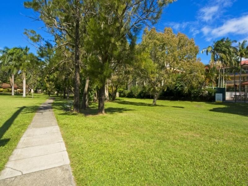 21/54-56 Dutton Street, Coolangatta QLD 4225