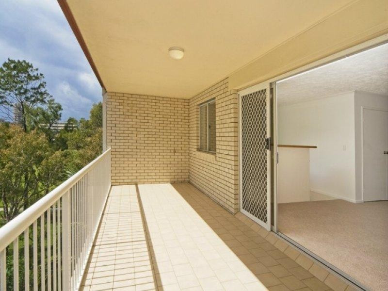 21/54-56 Dutton Street, Coolangatta QLD 4225