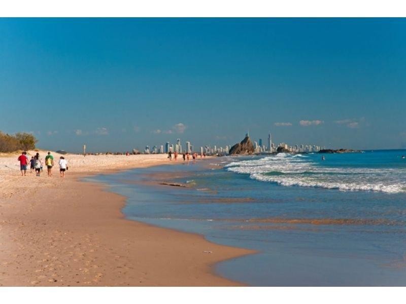 734 Pacific Parade, Currumbin QLD 4223