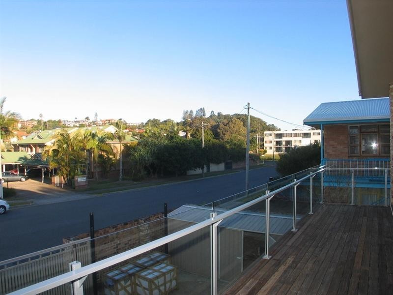 3 CHURCHILL Street, Kirra QLD 4225