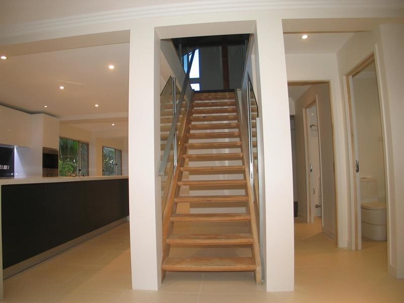 3 CHURCHILL Street, Kirra QLD 4225