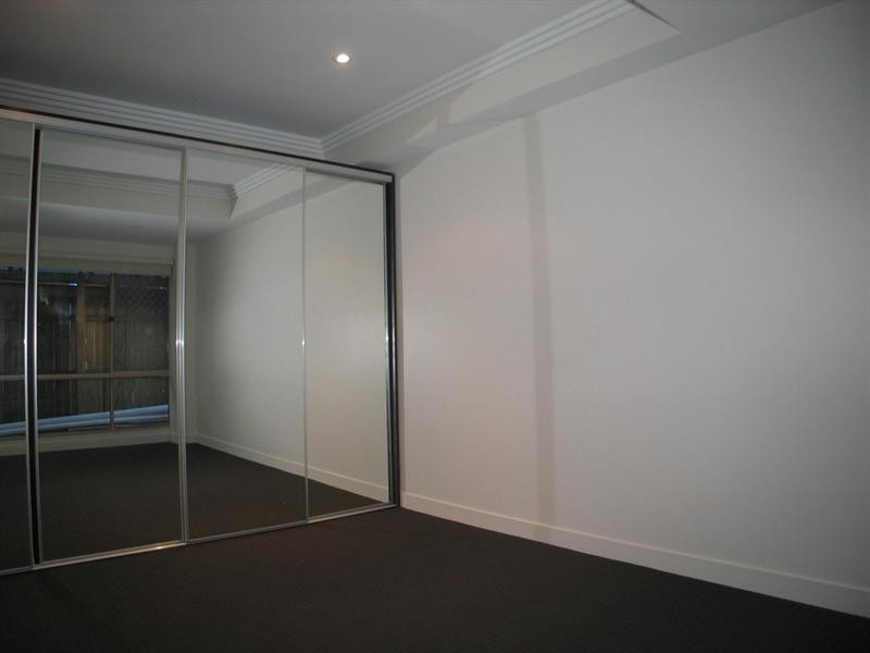 3 CHURCHILL Street, Kirra QLD 4225