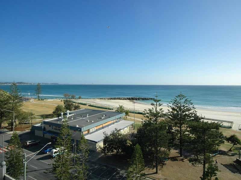 30/62 Marine Parade ‘Points North’, Coolangatta QLD 4225