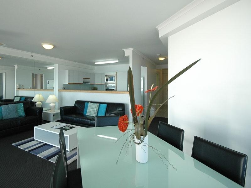 30/62 Marine Parade ‘Points North’, Coolangatta QLD 4225