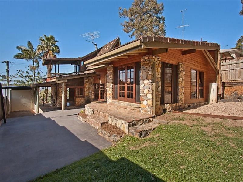 104 Broadwater Esplanade, Bilambil Heights NSW 2486