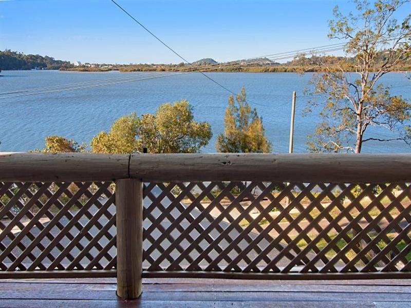 104 Broadwater Esplanade, Bilambil Heights NSW 2486