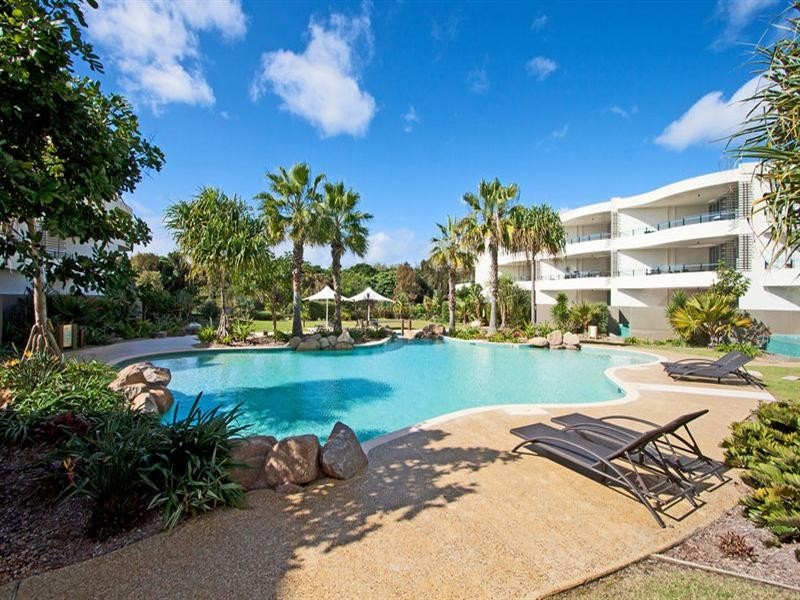 68 Cottonbeach Casuarina Way, Casuarina NSW 2487