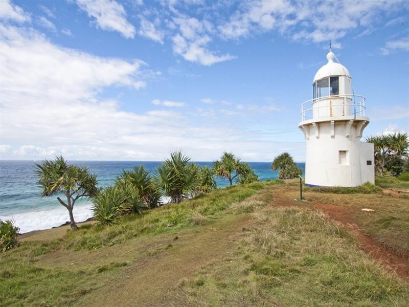 10 Chitticks Lane, Fingal Head NSW 2487