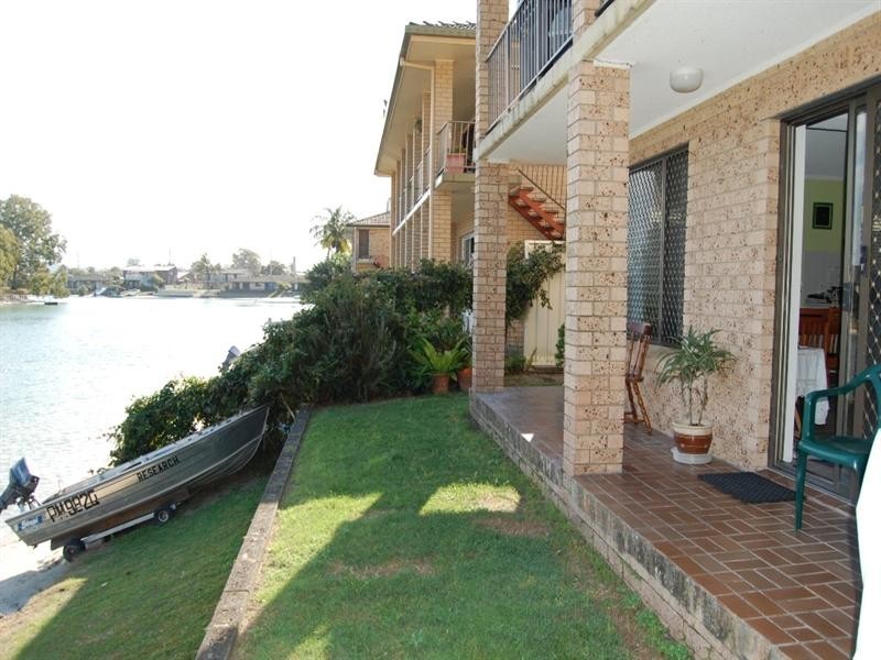 2/20 Mugga Way, Tweed Heads NSW 2485