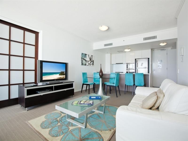 120 Marine Parade, Coolangatta QLD 4225