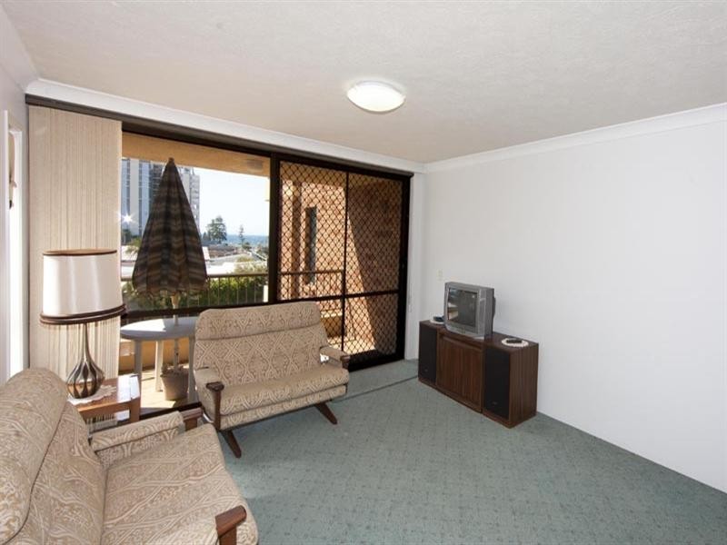 7/18 Lanham Street, Coolangatta QLD 4225