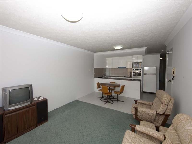 7/18 Lanham Street, Coolangatta QLD 4225