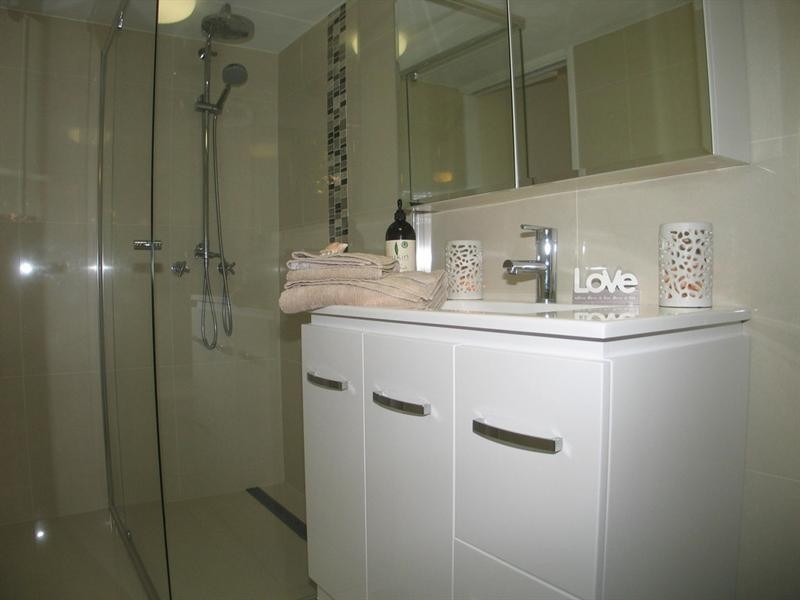 2/28 MILES Street, Coolangatta QLD 4225