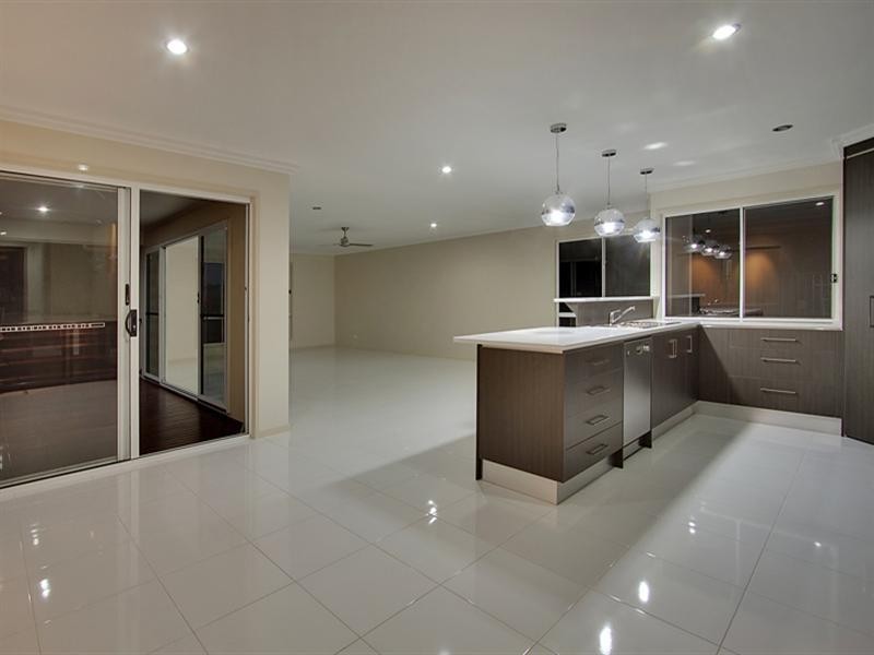 2 Westwood Street, Banora Point NSW 2486