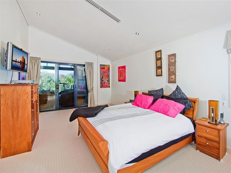 12 Hyndes Lane, Casuarina NSW 2487