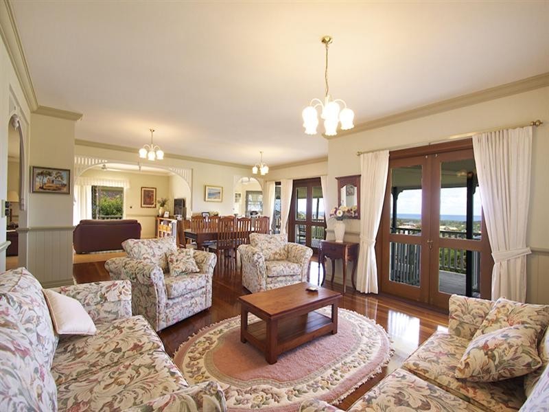 7 Pacific Drive, Banora Point NSW 2486