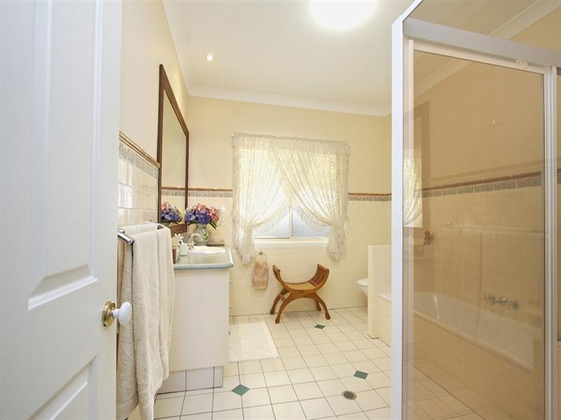 7 Pacific Drive, Banora Point NSW 2486