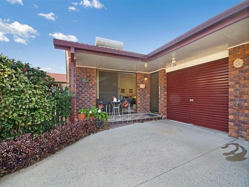 2/34 Bambaroo Crescent, Tweed Heads NSW 2485