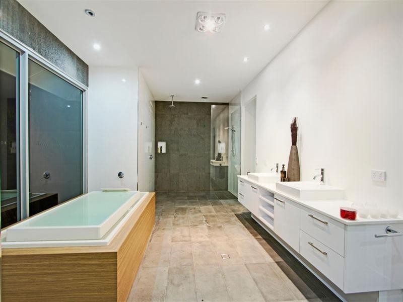 23-49 Ocean Drive, Chinderah NSW 2487