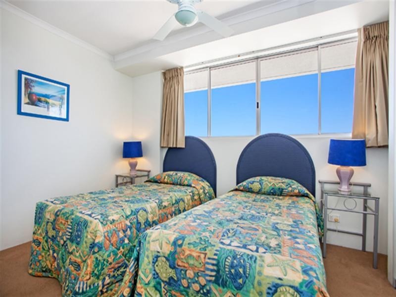 105/62 Marine Parade, Coolangatta QLD 4225